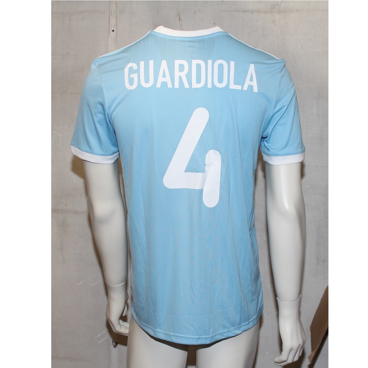 Tabela 18 Jersey   Guardiola 4   Pg M