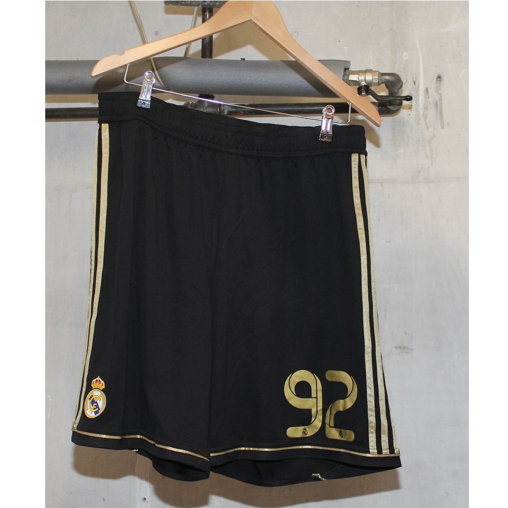 Real Madrid Away Shorts 2011 12   Men S  92 Xl