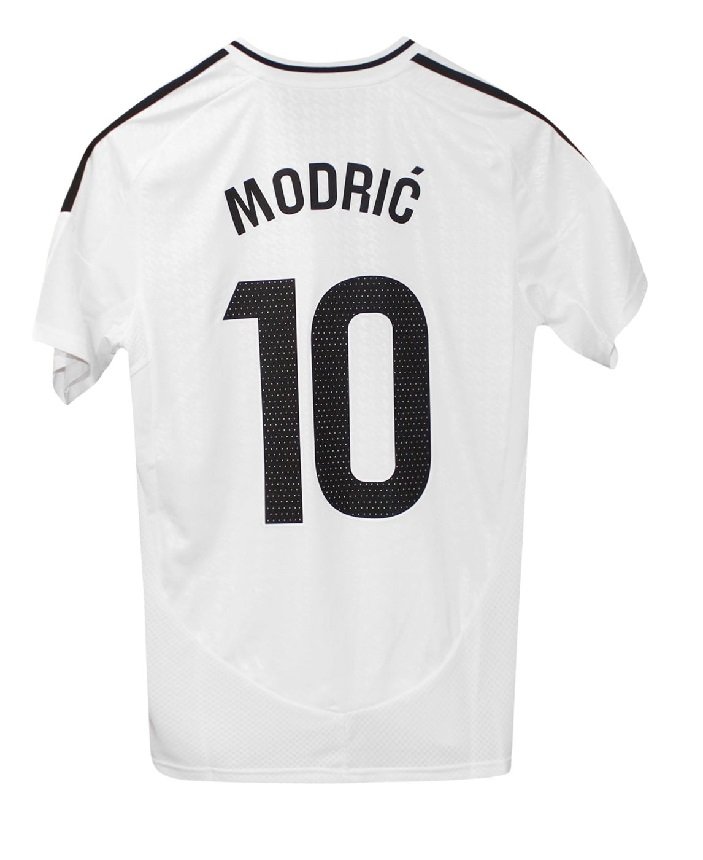 Real Madrid Home Jersey 2024 25   Vini Jr  La Liga   Ucl Badges L